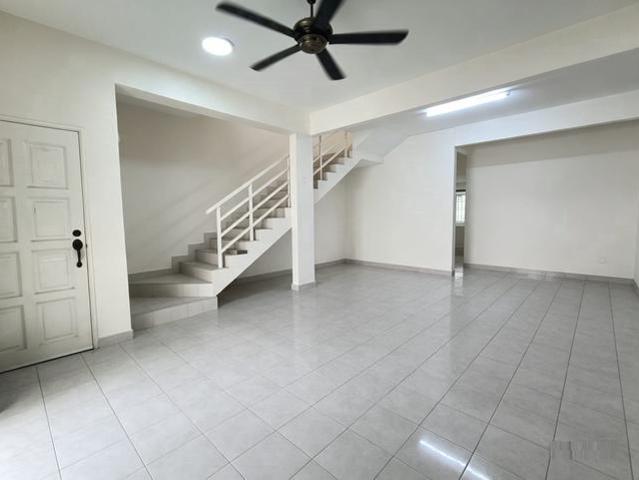 Terraced House for sale in Petaling, Subang Jaya