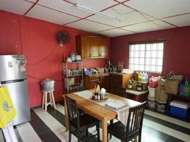 Terraced House for sale in Victoria, Labuan