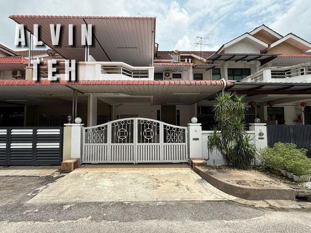 Terraced House for sale in Wellesley, Penang