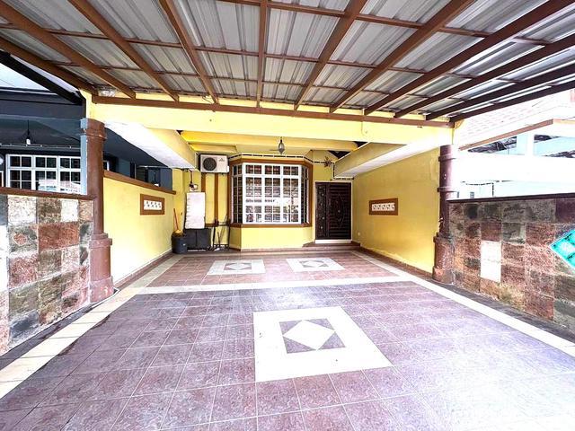 Terraced House for sale in Ulu Tiram, Johor