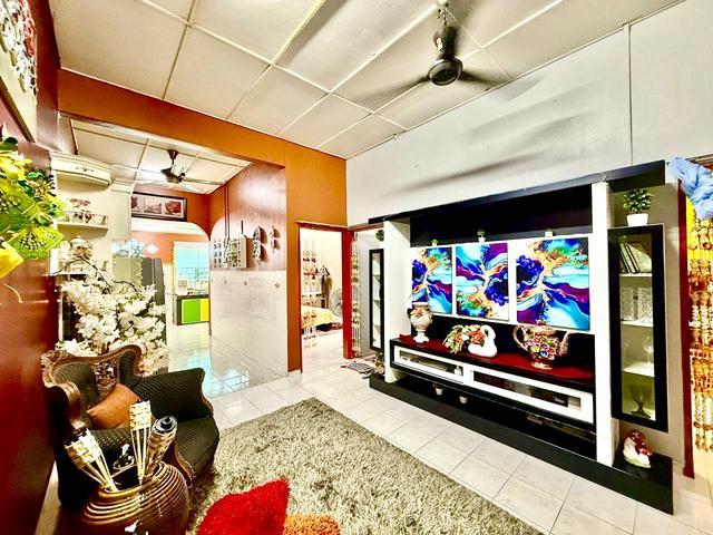 Terraced House for sale in Cheng, Malaka