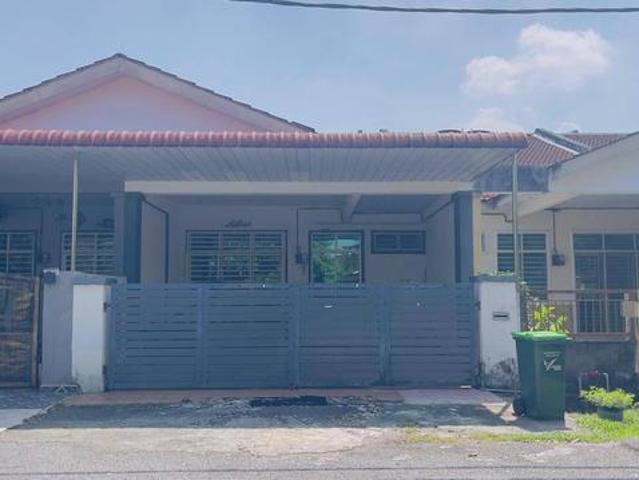 Terraced House for sale in Lunas, Kedah