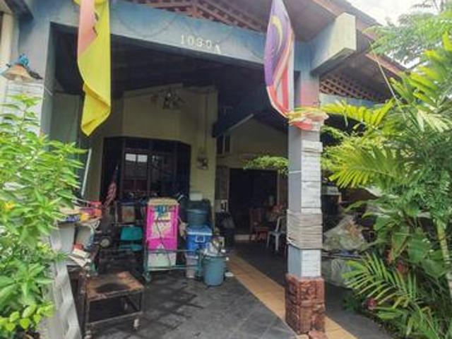 Terraced House for sale in Paroi, Seremban