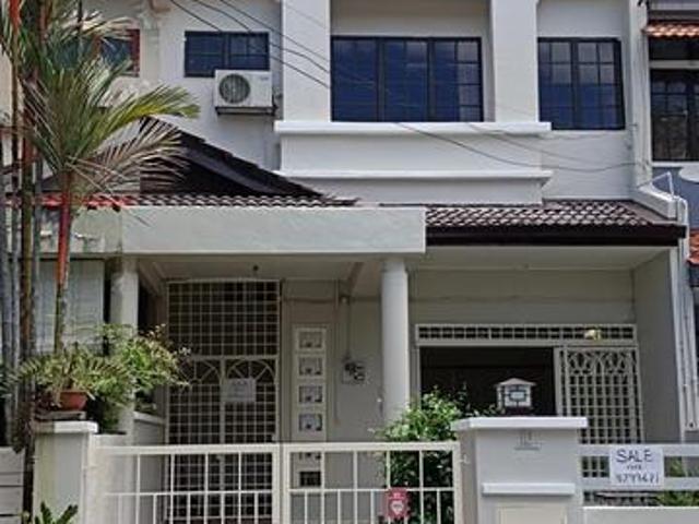 Terraced House for rent in Country Heights Damansara, Kuala Lumpur
