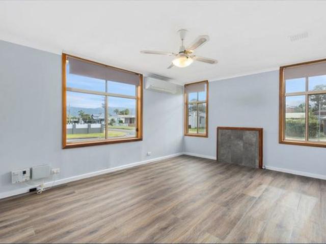 House for rent in Wollongong West, New South Wales