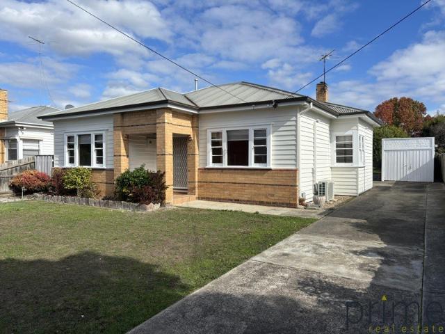 House for rent in Manifold Heights, Geelong