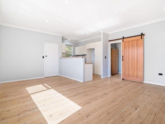 Townhouse for rent in Sydney, New South Wales