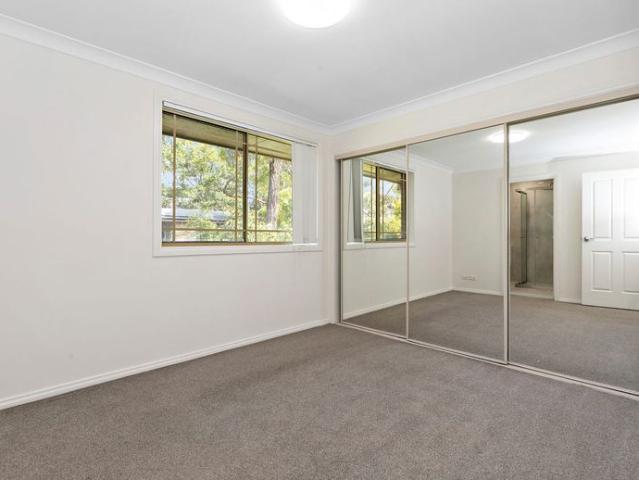 Townhouse for rent in Sydney, New South Wales