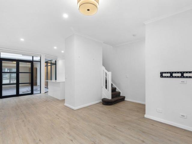 Townhouse for rent in Prahran, Melbourne