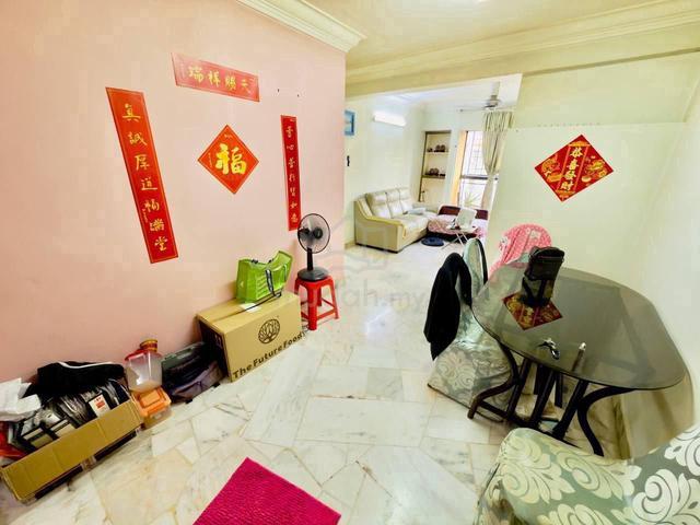 Apartment for sale in Bandar Kinrara, Majlis Bandaraya Subang Jaya