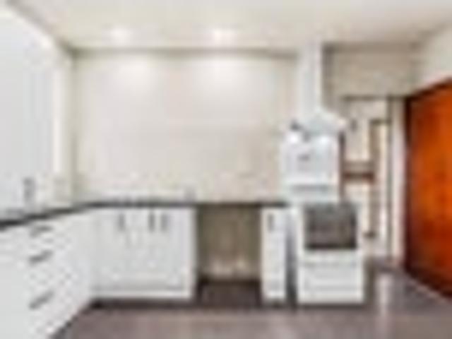 House for sale in Chaslands, Canterbury