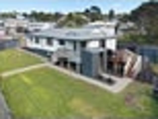 House for sale in Ōrātia, Waitākere Ranges