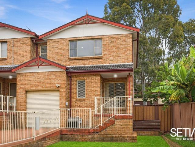 Townhouse for sale in Sydney, New South Wales