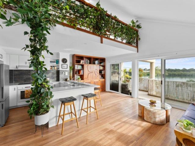 Apartment for sale in Kings Creek, Queensland