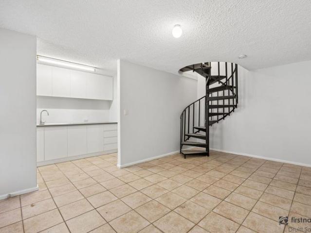 Townhouse for rent in Osborne Park, City of Stirling