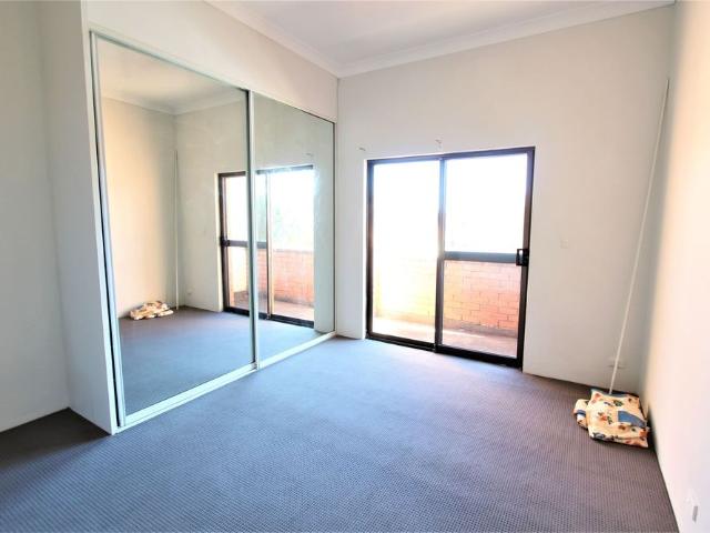 Townhouse for rent in Sydney, New South Wales