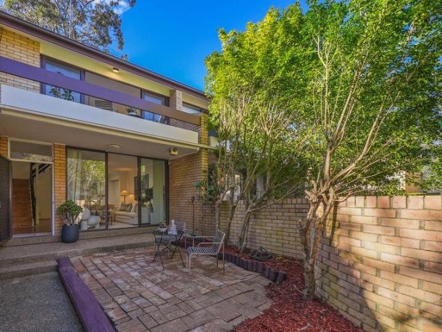 Townhouse for sale in Sydney, New South Wales
