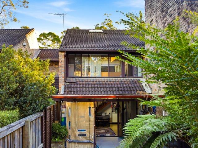 Townhouse for sale in Sydney, New South Wales