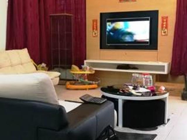 Townhouse for sale in Petaling, Subang Jaya