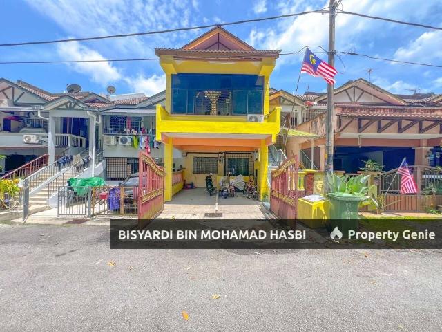Townhouse for sale in Langat, Selangor