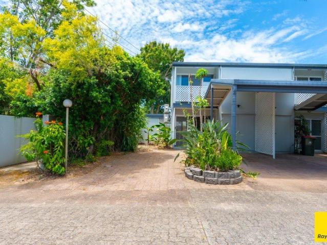 Townhouse for sale in Cairns, Queensland