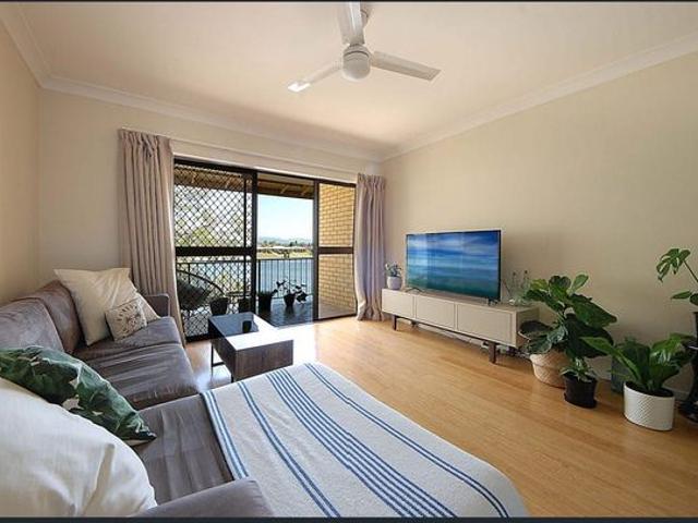 Apartment for rent in Burleigh Waters, Gold Coast City