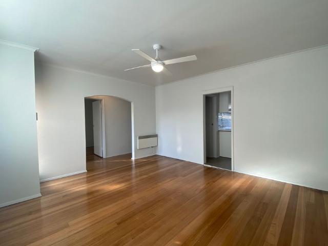 Apartment for rent in Reservoir, Melbourne
