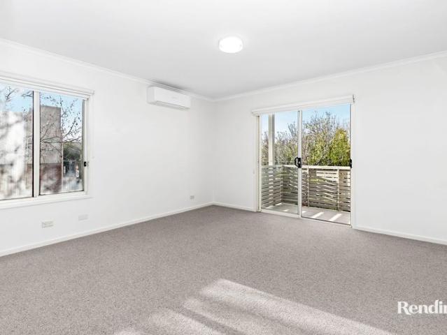 Townhouse for rent in Camerons Creek, Victoria