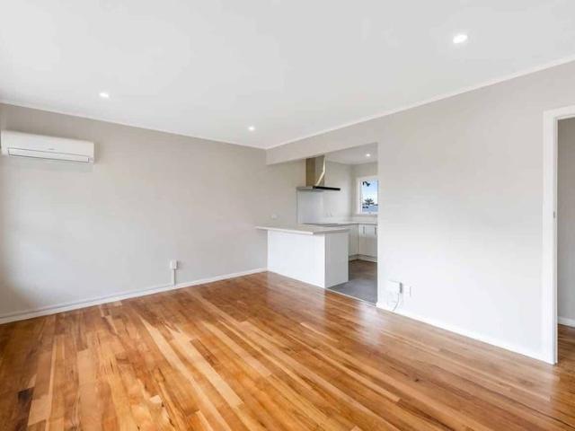 Apartment for rent in Royal Oak, Oroua County