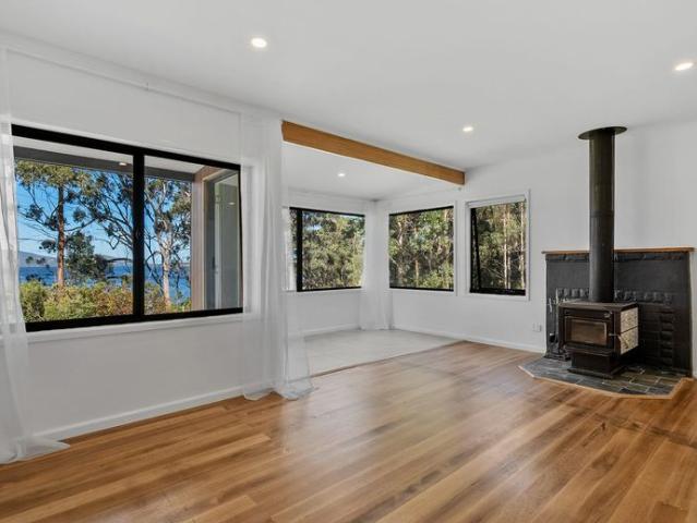 House for rent in Gordon, Tasmania