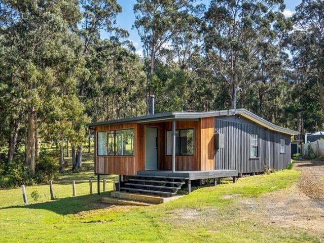House for rent in Gordon, Tasmania