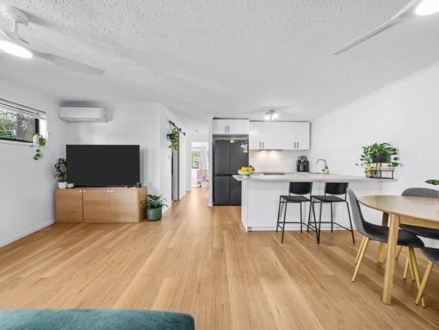 Apartment for sale in Southport, Gold Coast City