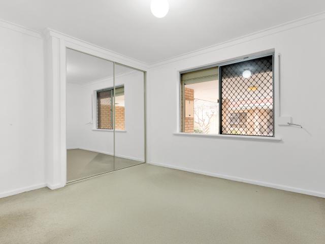 Villa for sale in Stirling, Western Australia