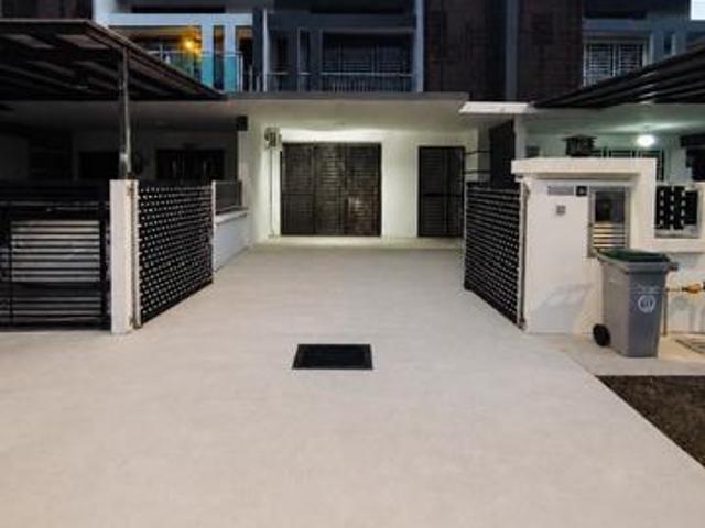 Terraced House for sale in Batu Pahat, Johor