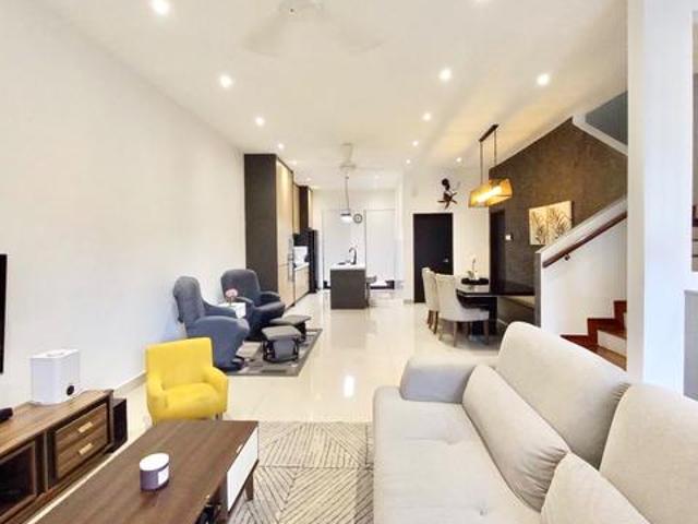 Terraced House for sale in Alam Impian, Selangor