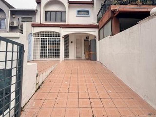 Terraced House for sale in Country Heights Damansara, Kuala Lumpur