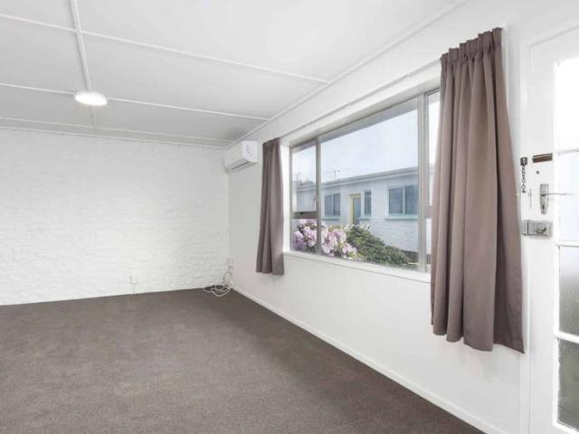 House for rent in Otakou