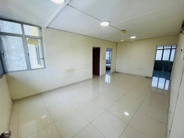 Apartment for sale in Shah Alam, Petaling