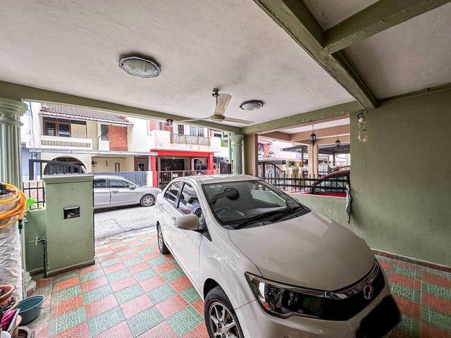 Terraced House for sale in Country Heights Damansara, Kuala Lumpur