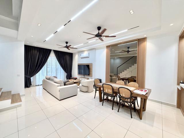 Terraced House for sale in Petaling, Alam Impian