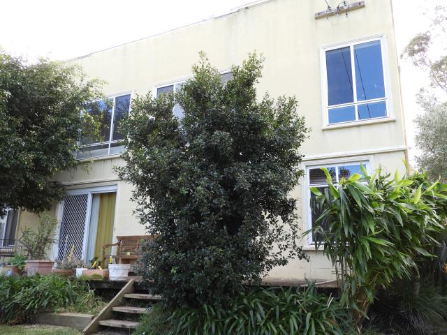 Apartment for rent in Abbotsbury