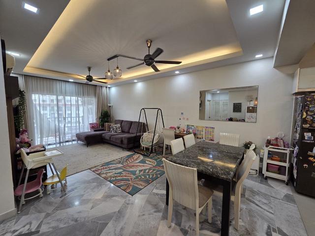 Condominium for sale in Petaling, Alam Impian