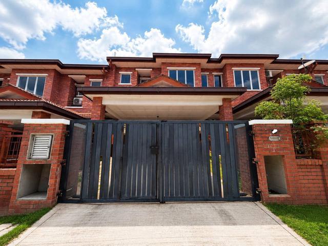Terraced House for sale in Petaling, Alam Impian