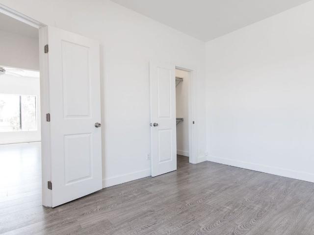 Apartment for rent in Canoga Park, California