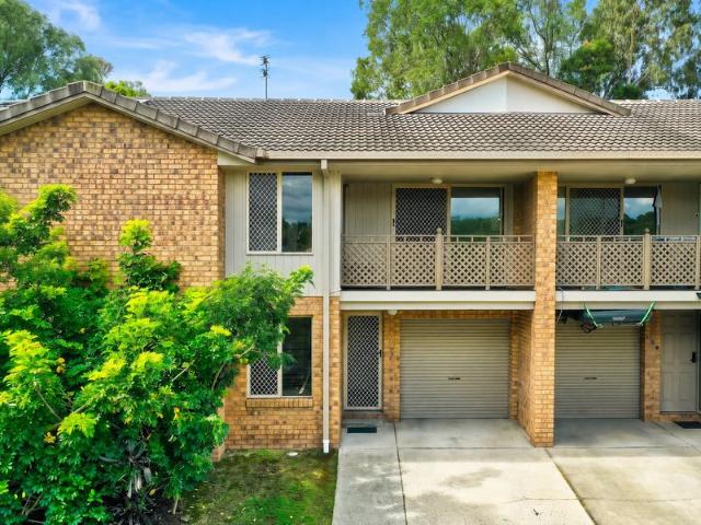 Townhouse for sale in Fernbrook, Queensland
