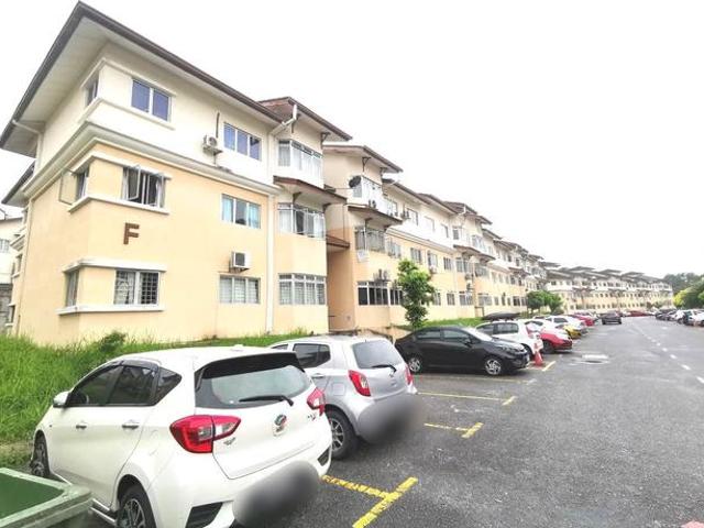 Apartment for sale in Kajang, Langat