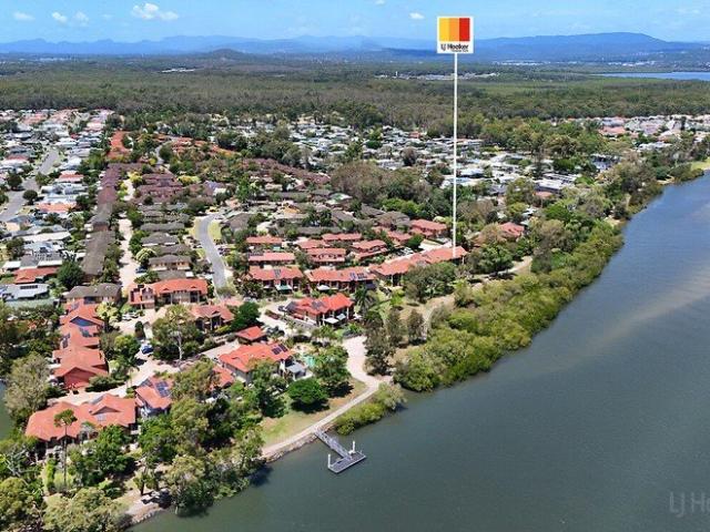 Townhouse for sale in Fernbrook, Queensland