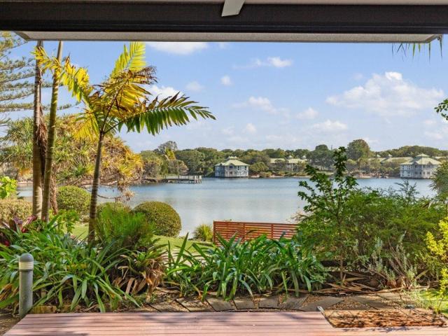 Apartment for sale in Kings Creek, Queensland