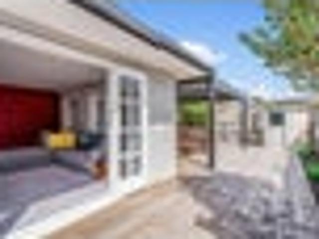 House for sale in Point England