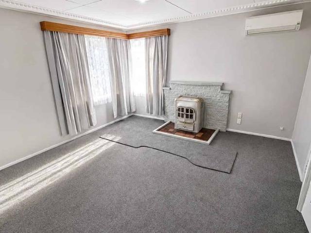 House for rent in Otakou